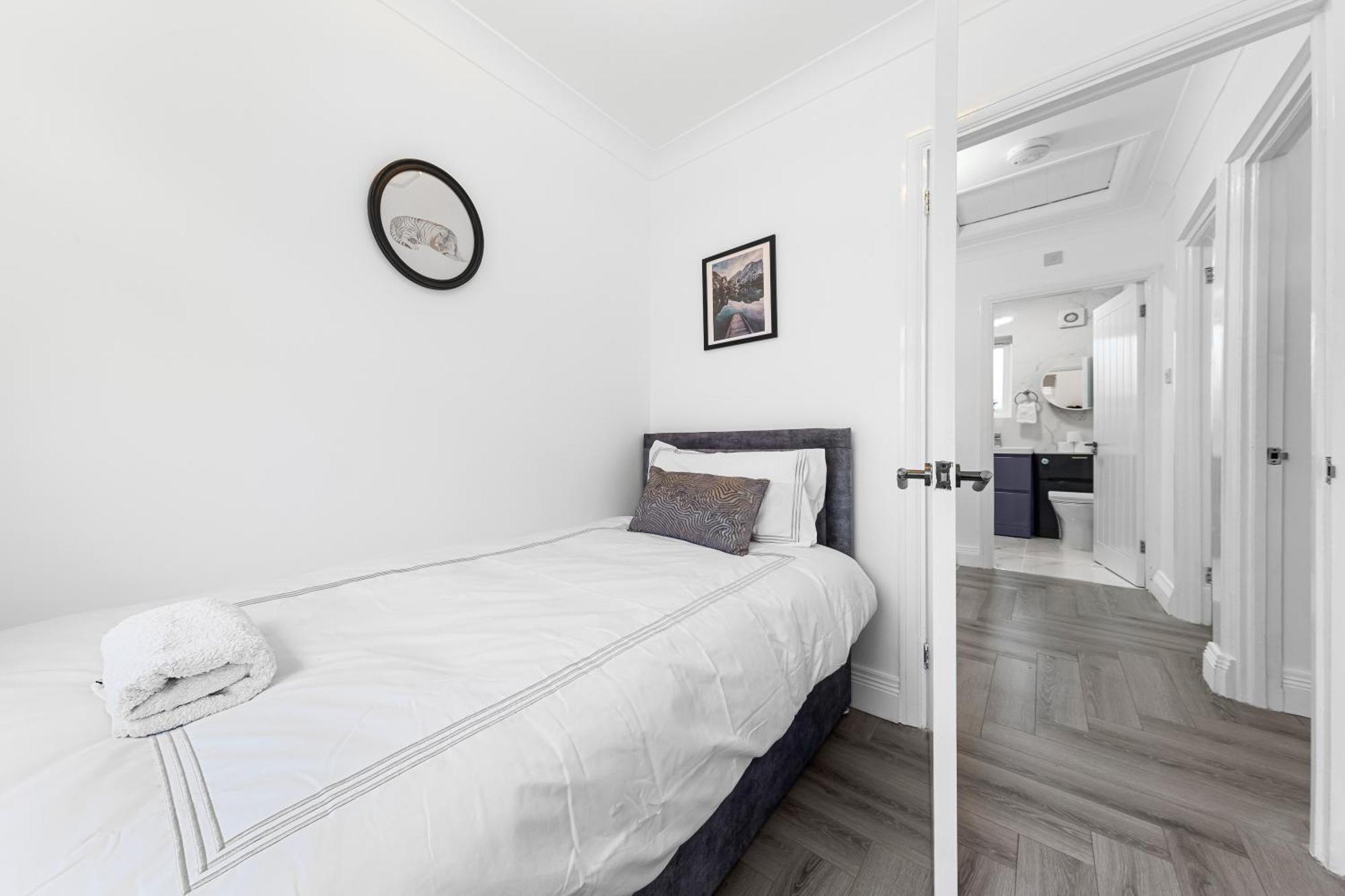 3 Bedroom House Close To Dartford Station Buitenkant foto
